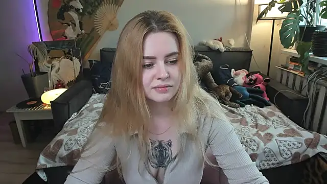 Snapshot of Alexa_Pirs chatting on 04-24-26, 01:35 Alexa Pirs online show from 04-24-26, 01:35