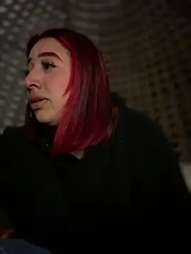 Scarlett-LS online show from 03-07-25, 03:40