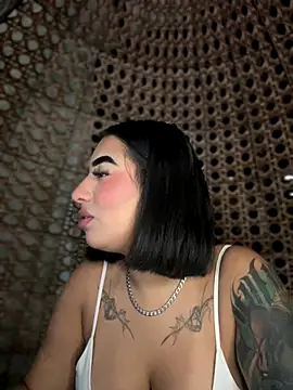 Scarlett-LS online show from 10-02-25, 01:23