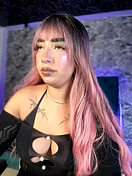 Scarlett-LS online show from 11-30-25, 02:48