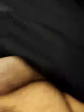 Snapshot of dailyduopy1009 chatting on 03-03-25, 01:21 dailyduopy1009 online show from 03-03-25, 01:21