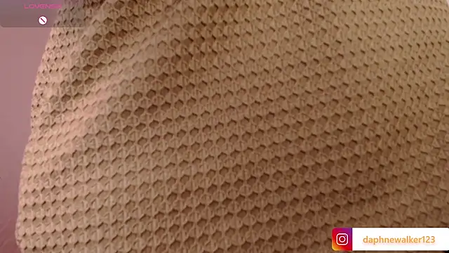 Daphnewalker   online show from 03-27-26, 11:26