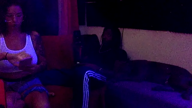 Snapshot of cheffboyrg chatting on 10-17-25, 12:25 cheffboyrg online show from 10-17-25, 12:25