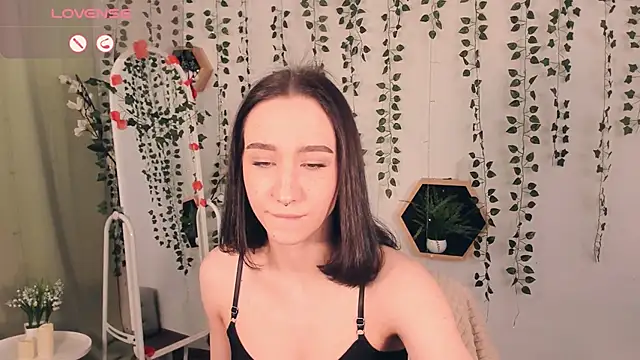 Snapshot of Smoke_of_soul_ chatting on 03-16-25, 02:00 Smoke of soul online show from 03-16-25, 02:00