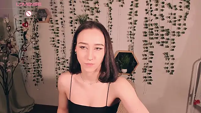 Snapshot of Smoke_of_soul_ chatting on 03-22-25, 01:30 Smoke of soul online show from 03-22-25, 01:30