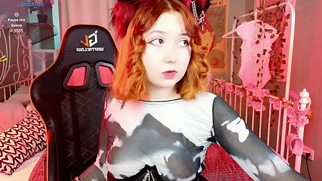 MizukiNoYoru online show from 03-09-25, 05:55