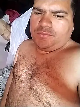 Snapshot of oscarshow24 chatting on 03-03-25, 01:53 oscarshow24 online show from 03-03-25, 01:53