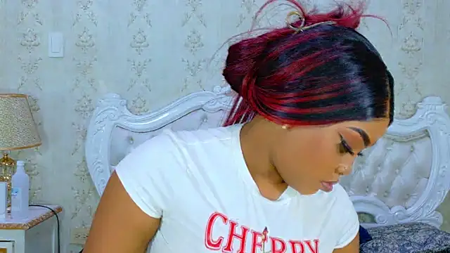 TianahGlow online show from 10-29-25, 09:05