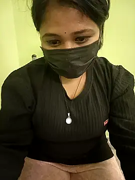 Snapshot of KEEP879_346 chatting on 11-26-25, 05:25 KEEP879 346 online show from 11-26-25, 05:25