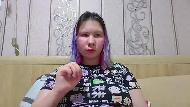 Little kitsune1707 online show from 09-24-25, 05:49