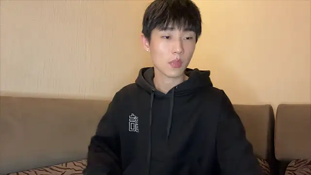 Snapshot of Brian_Stars chatting on 03-25-26, 03:18 Brian Stars online show from 03-25-26, 03:18