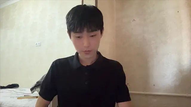 Snapshot of Brian_Stars chatting on 04-17-26, 01:25 Brian Stars online show from 04-17-26, 01:25