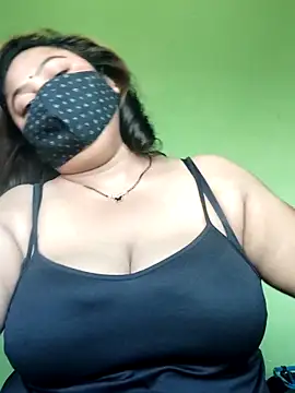 rani130 online show from 10-28-25, 01:09