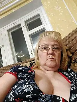 Snapshot of Violet5364 chatting on 04-05-26, 07:22 Violet5364 online show from 04-05-26, 07:22