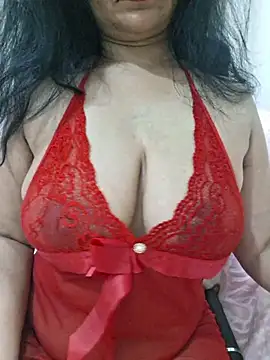 Snapshot of Jassi_Does chatting on 07-02-26, 10:49 Jassi Does online show from 07-02-26, 10:49