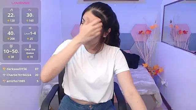 Lana Pearce online show from 03-21-25, 06:29