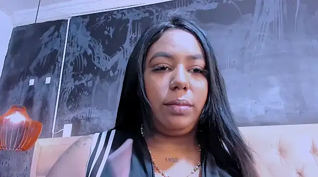 Snapshot of emma_purple_ chatting on 03-04-25, 06:29 emma purple online show from 03-04-25, 06:29