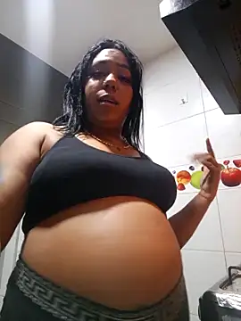 Snapshot of emma_purple_ chatting on 03-14-25, 04:21 emma purple online show from 03-14-25, 04:21