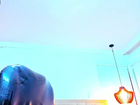 Snapshot of emma_purple_ chatting on 10-04-25, 12:14 emma purple online show from 10-04-25, 12:14