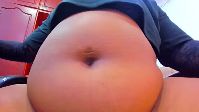 Snapshot of emma_purple_ chatting on 12-17-25, 05:08 emma purple online show from 12-17-25, 05:08