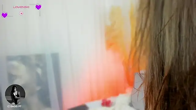 Snapshot of NicoleVegaa_ chatting on 03-09-25, 04:27 NicoleVegaa  online show from 03-09-25, 04:27