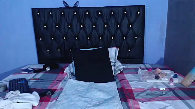 Snapshot of kaisalov_ chatting on 02-20-25, 06:46 kaisalov online show from 02-20-25, 06:46