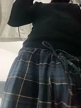 Snapshot of Fuckboy2535 chatting on 02-14-25, 02:28 Fuckboy2535 online show from 02-14-25, 02:28