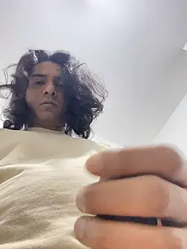 Snapshot of Fuckboy2535 chatting on 03-03-25, 10:10 Fuckboy2535 online show from 03-03-25, 10:10