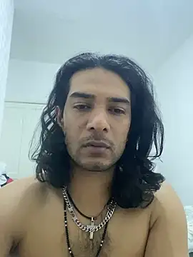 Snapshot of Fuckboy2535 chatting on 03-08-25, 03:50 Fuckboy2535 online show from 03-08-25, 03:50