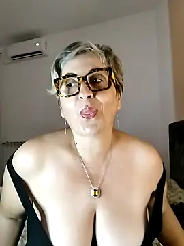 Pumabionda online show from 09-08-25, 03:55