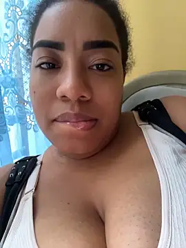 kendrakaramelo online show from 04-15-26, 03:52