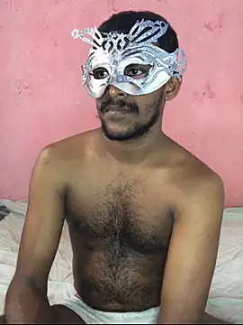 Snapshot of slskinny1 chatting on 10-14-25, 05:08 slskinny1 online show from 10-14-25, 05:08