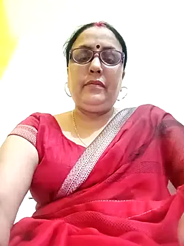 Kiyara8 online show from 10-18-25, 08:59