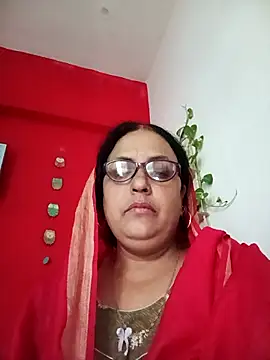 Kiyara8 online show from 10-20-25, 01:39