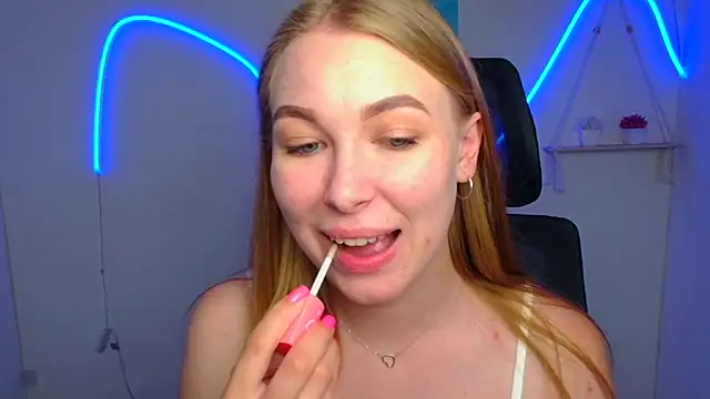 Snapshot of Dana_flowers chatting on 06-29-26, 09:04 Dana flowers online show from 06-29-26, 09:04