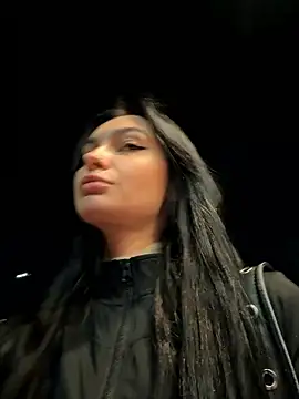 lunalovelee online show from 09-15-25, 01:22