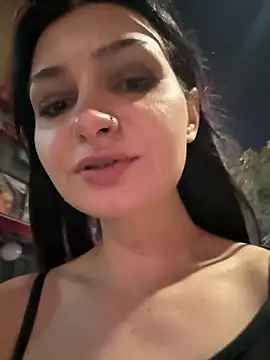 lunalovelee online show from 07-16-26, 05:41