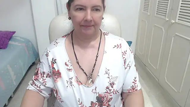 Snapshot of leonela_69 chatting on 07-15-26, 11:48 leonela 69 online show from 07-15-26, 11:48