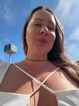 Mona Plus online show from 04-18-26, 09:13