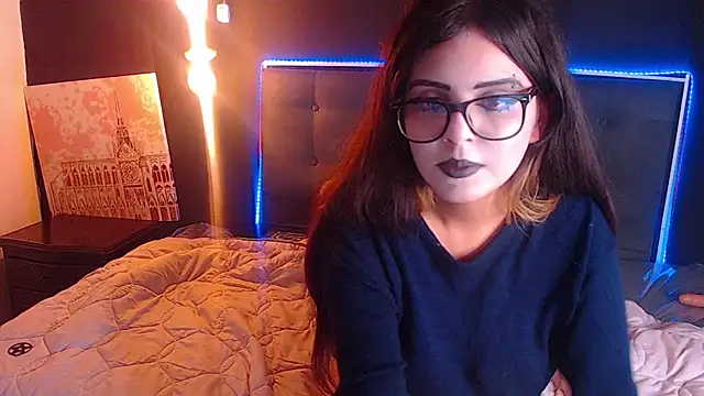 scarleth shadow online show from 02-17-25, 04:31