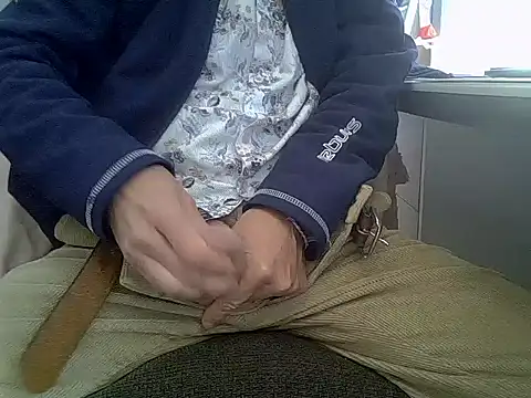 createur34 online show from 03-26-26, 09:37