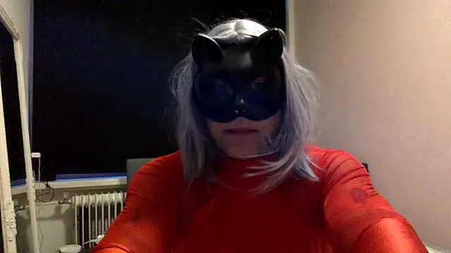 Snapshot of Bleueyez007 chatting on 02-27-25, 06:07 Bleueyez007 online show from 02-27-25, 06:07