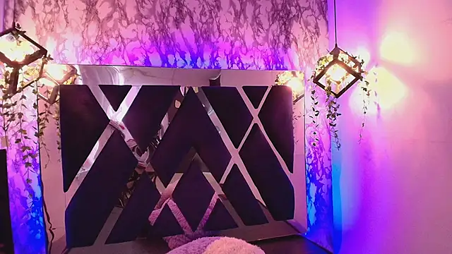 charlotte bluee online show from 11-03-25, 12:17