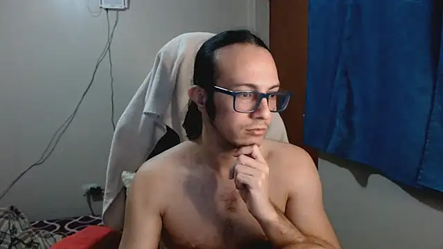 Snapshot of cholitohermoso chatting on 03-19-25, 12:04 cholitohermoso online show from 03-19-25, 12:04