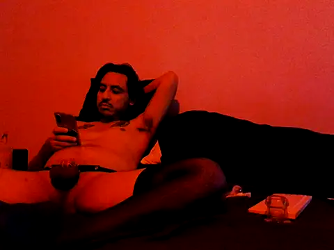 Snapshot of Iscariot19 chatting on 02-05-26, 04:17 Iscariot19 online show from 02-05-26, 04:17