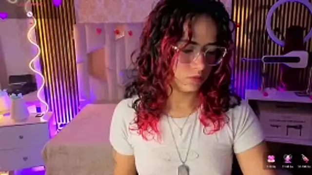 kristen tay online show from 03-17-26, 03:33