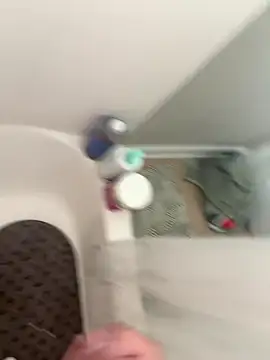 danyh2023 online show from 11-27-25, 08:22