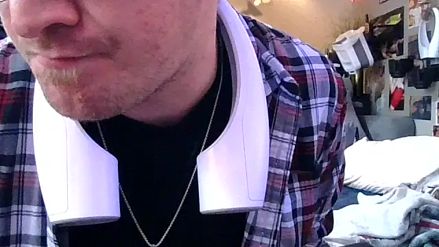 Sk00byJaXxX212 online show from 10-24-25, 09:55