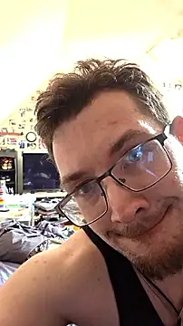 Sk00byJaXxX212 online show from 11-22-25, 05:34