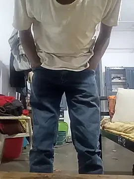 boyyouwant33 online show from 02-14-25, 12:19